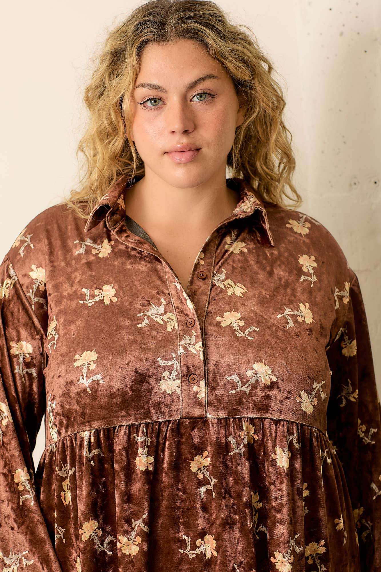 (PLUS SIZE) FLORAL PRINT VELVET COLLAR DRESS