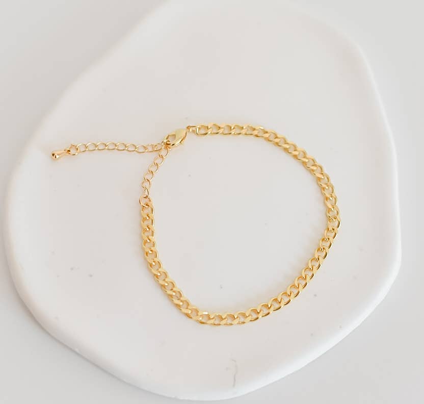 Lulu bracelet | chunky gold curb chain | 18k gold plated