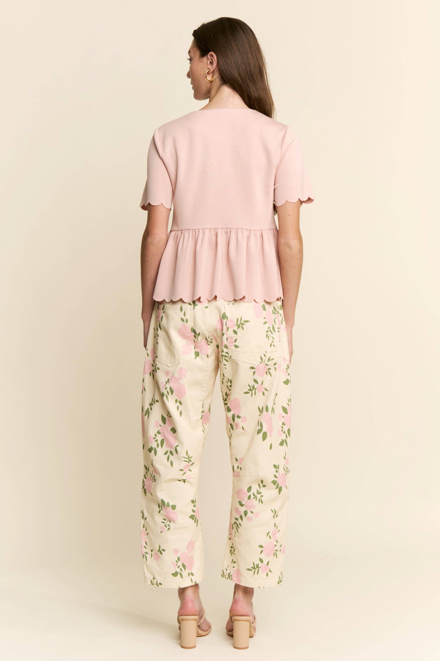 FLORAL PRINT BARREL JEANS