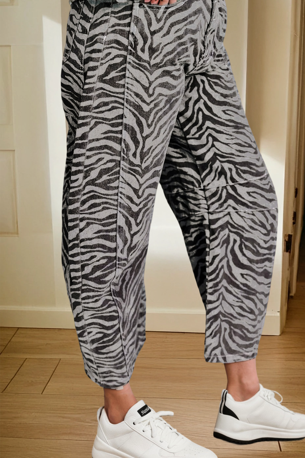 Plus Size Zebra Stripe Printed Wide Leg Jeans