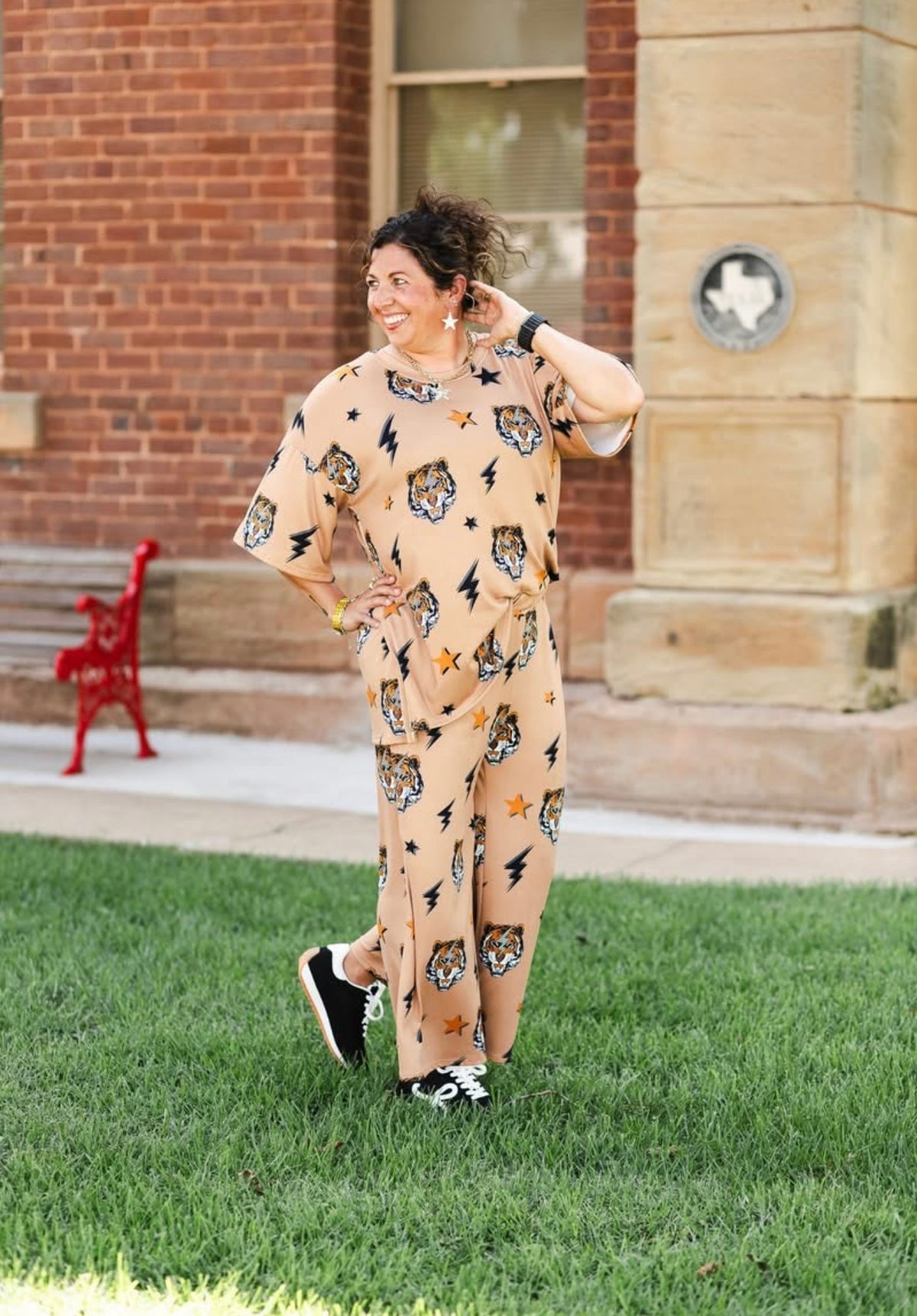 Tiger 2 piece