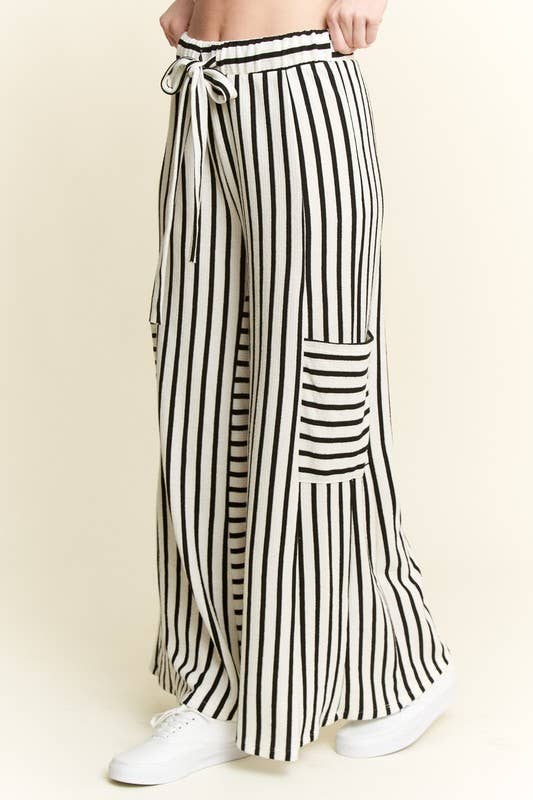 STRIPE WIDE LEG PANTS