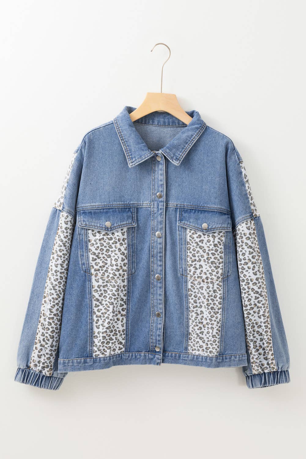 Plus Size Leopard Patchwork Flap Pocket Denim Jacket
