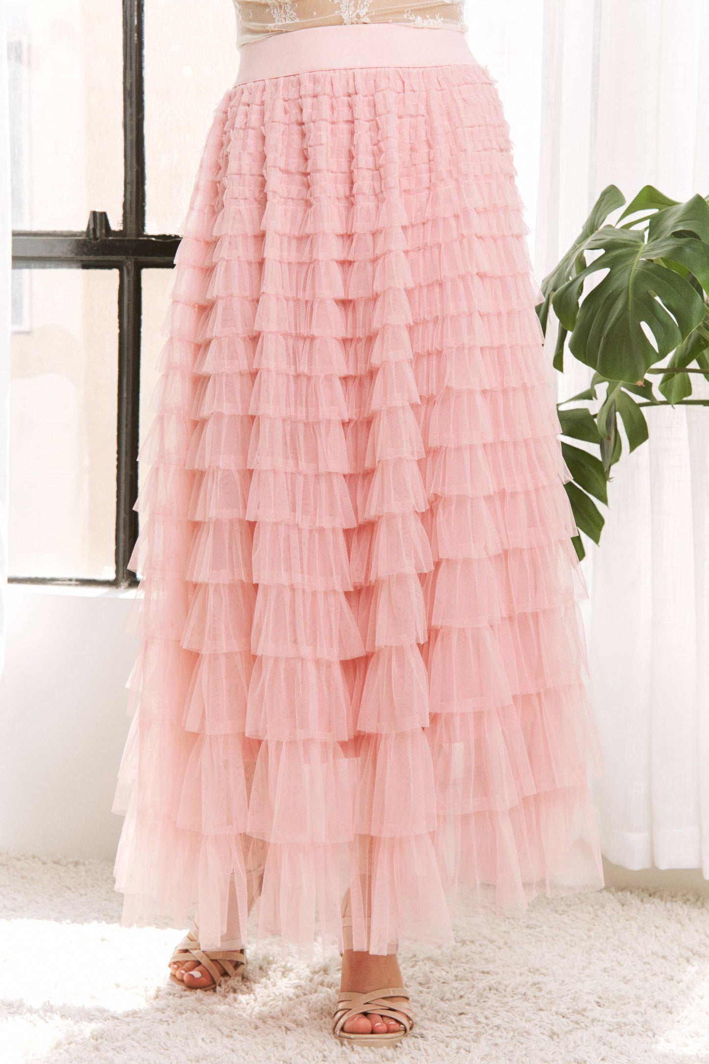 CASCADING TULLE MESH TIERED MAX SKIRT