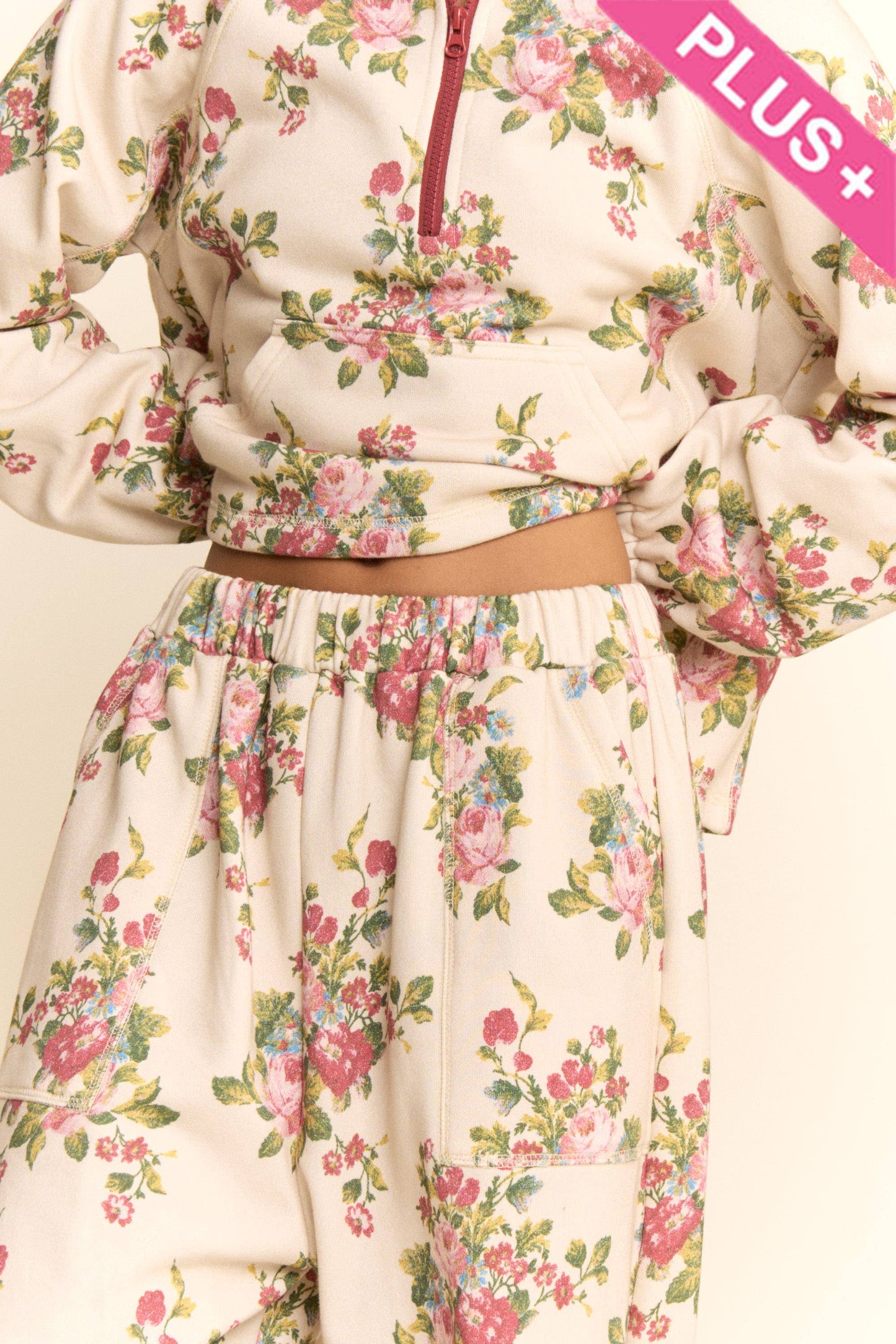 PLUS FLOWER SPORTS TOP ELASTIC WAIST PANTS SET