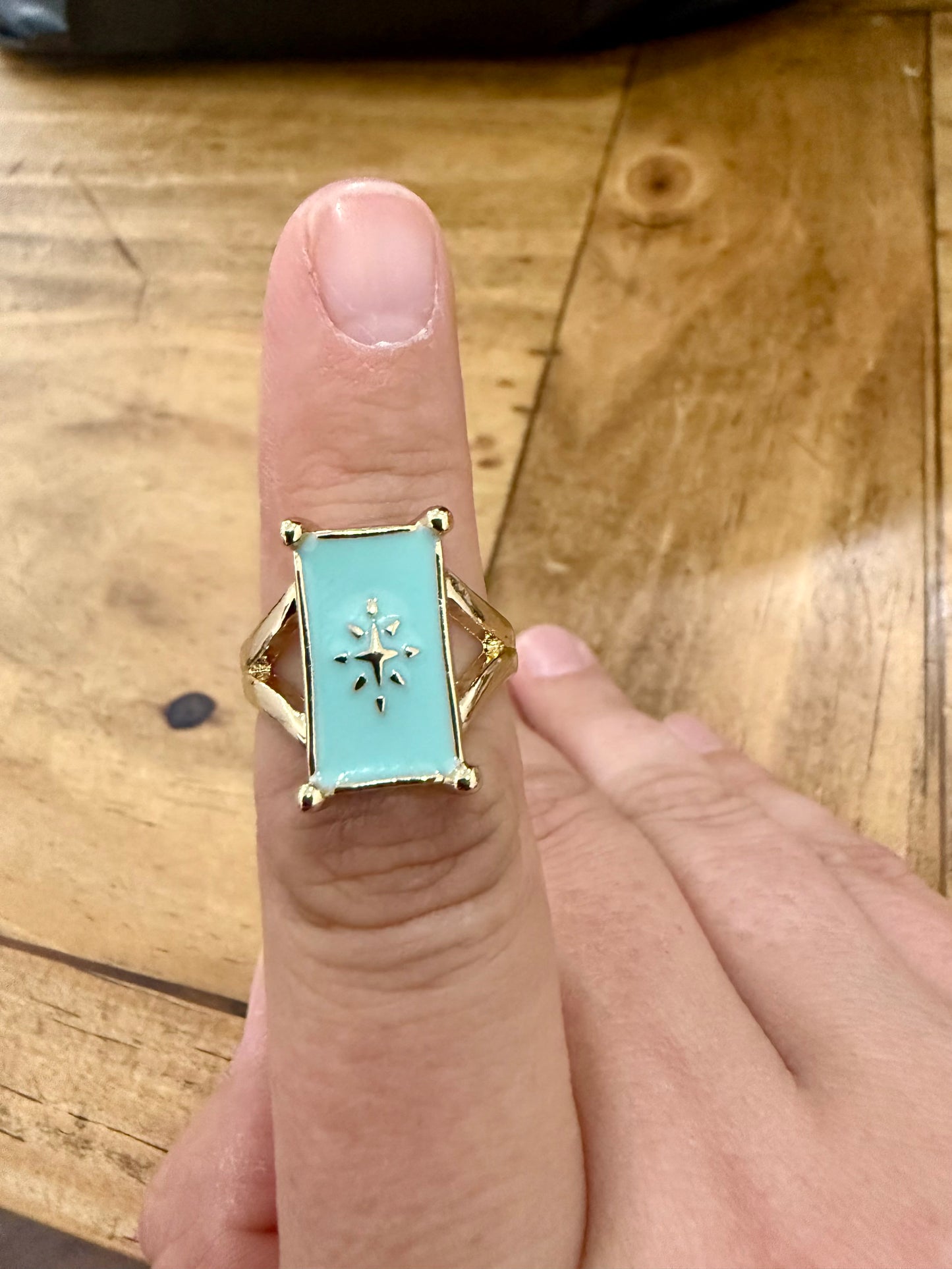 Rectangle blue ring