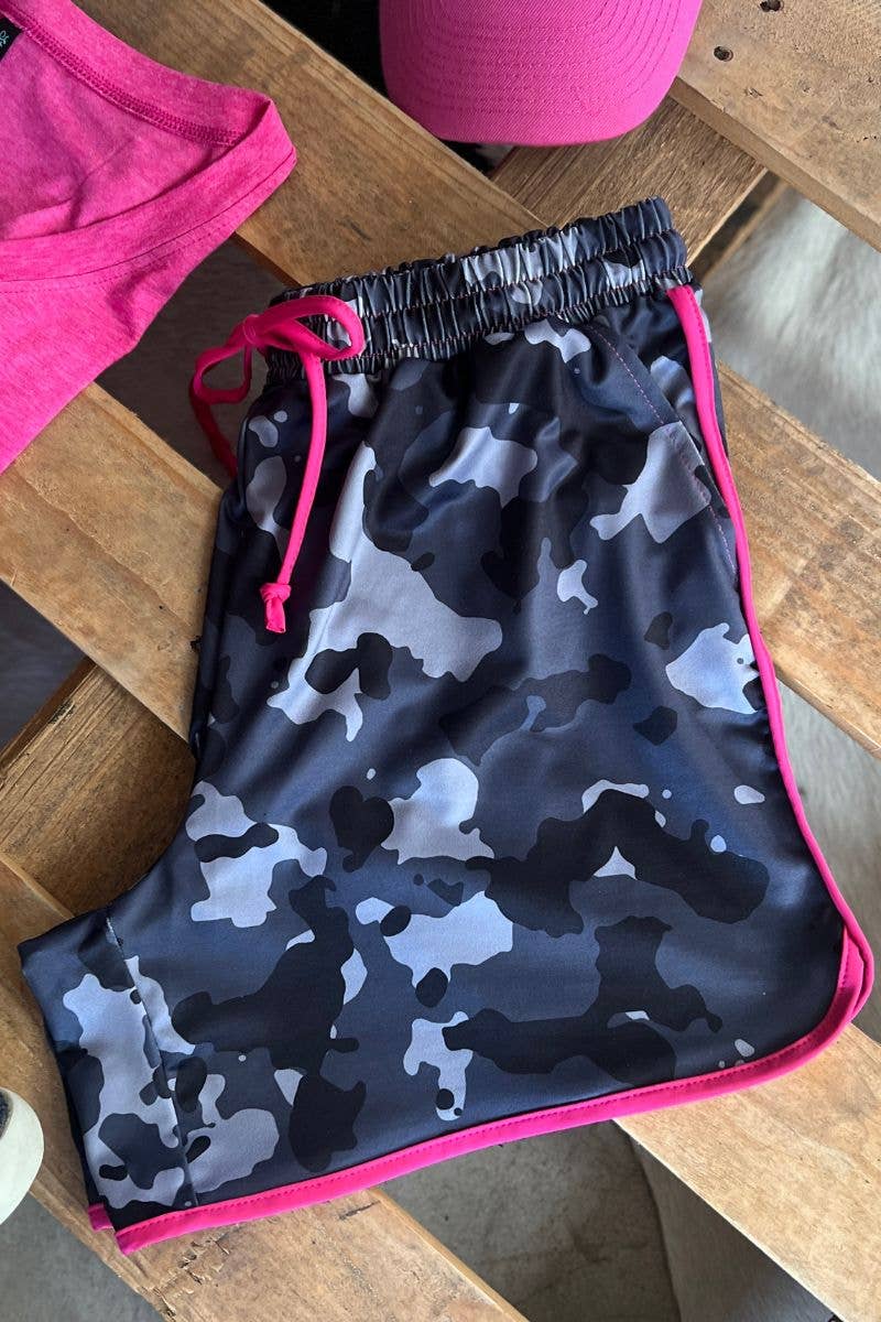 In Plain Sight Shorts Long