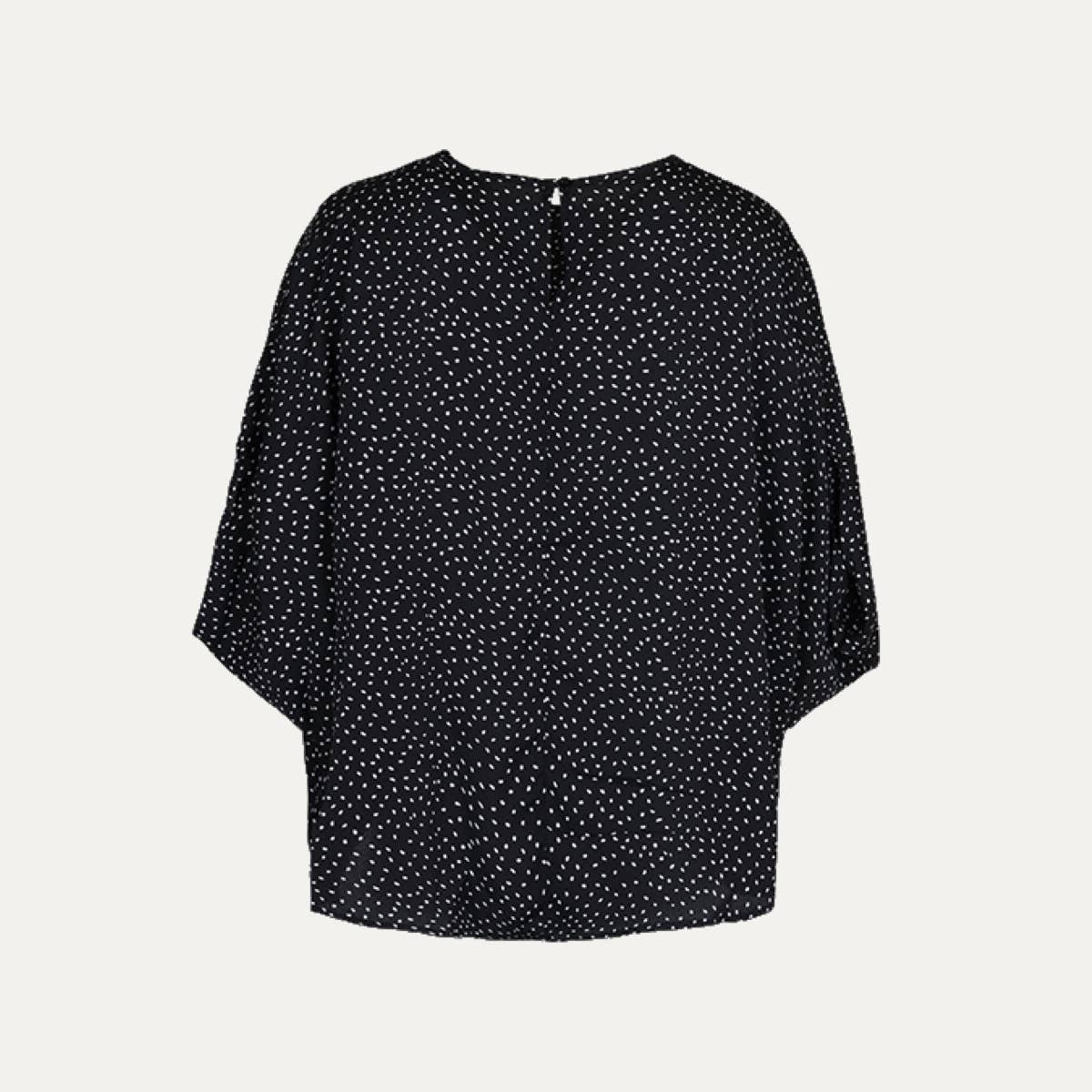 Trendy Black Dot Print Round Neck Batwing Sleeve Top