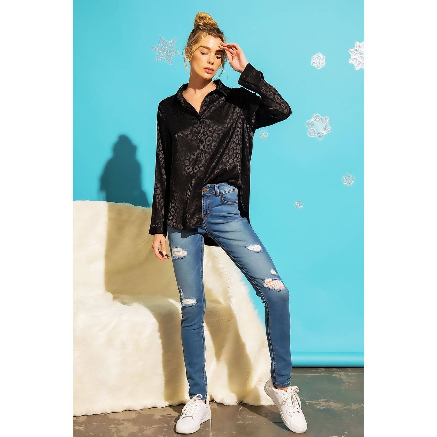 SATIN LEOPARD PRINT BUTTON DOWN TOP