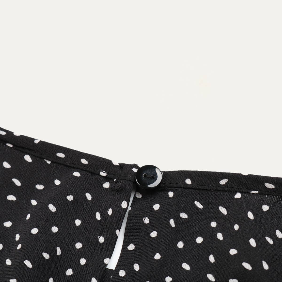 Trendy Black Dot Print Round Neck Batwing Sleeve Top