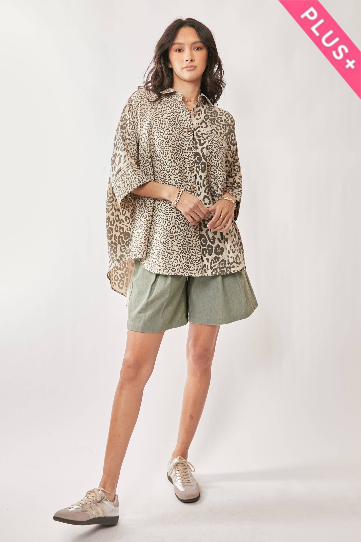 PLUS ANIMAL PRINTED RIBBON RUFFLE SHIRT TOP