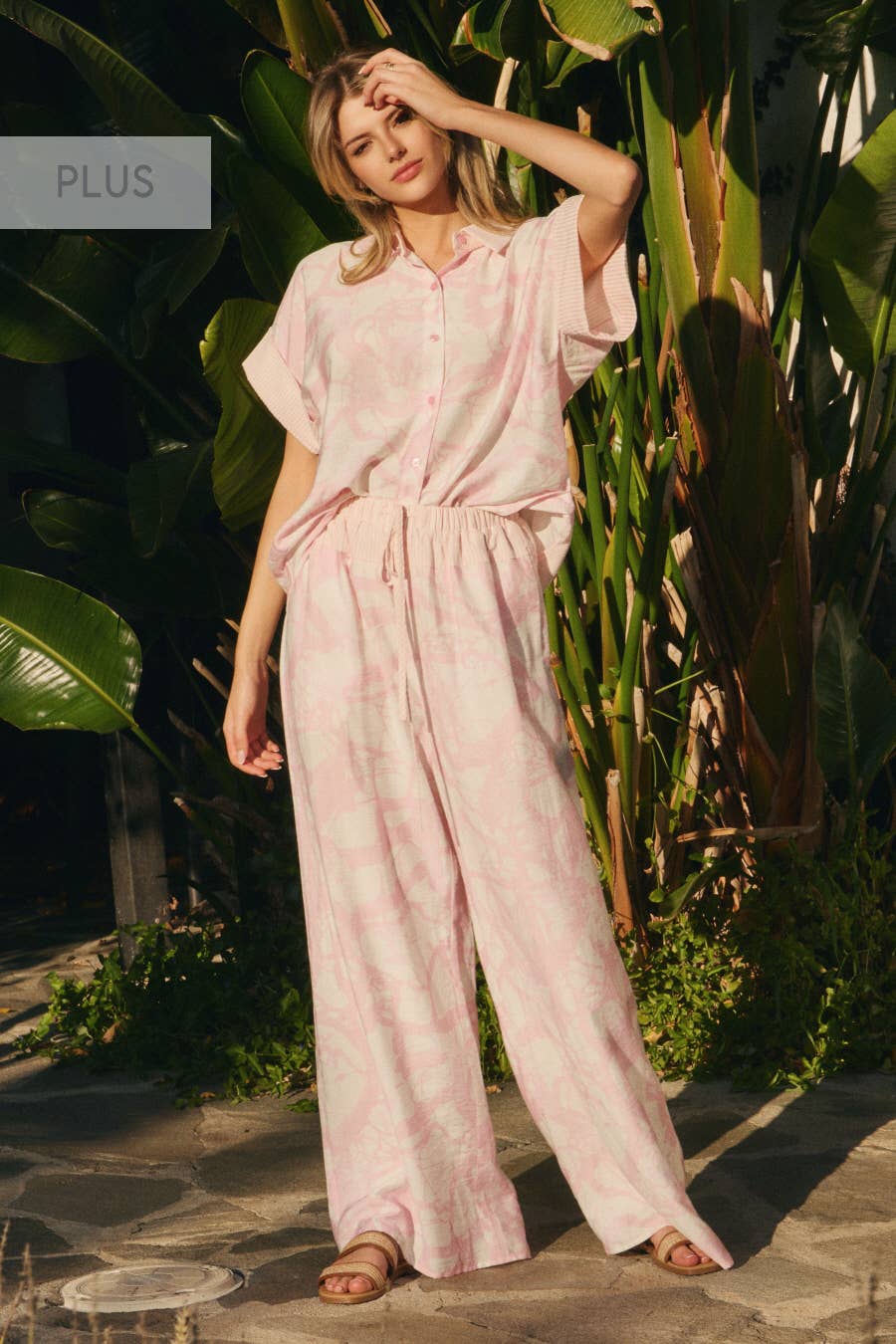 Plus Relaxed Short-sleeve Top & Wide-leg Pants Set