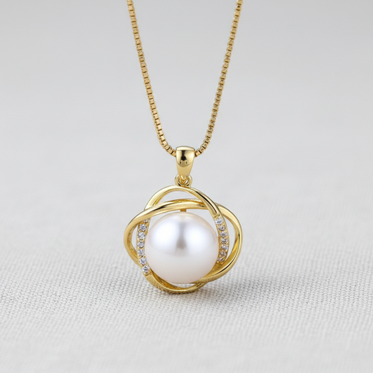 Freshwater Pearl Pendant Necklace