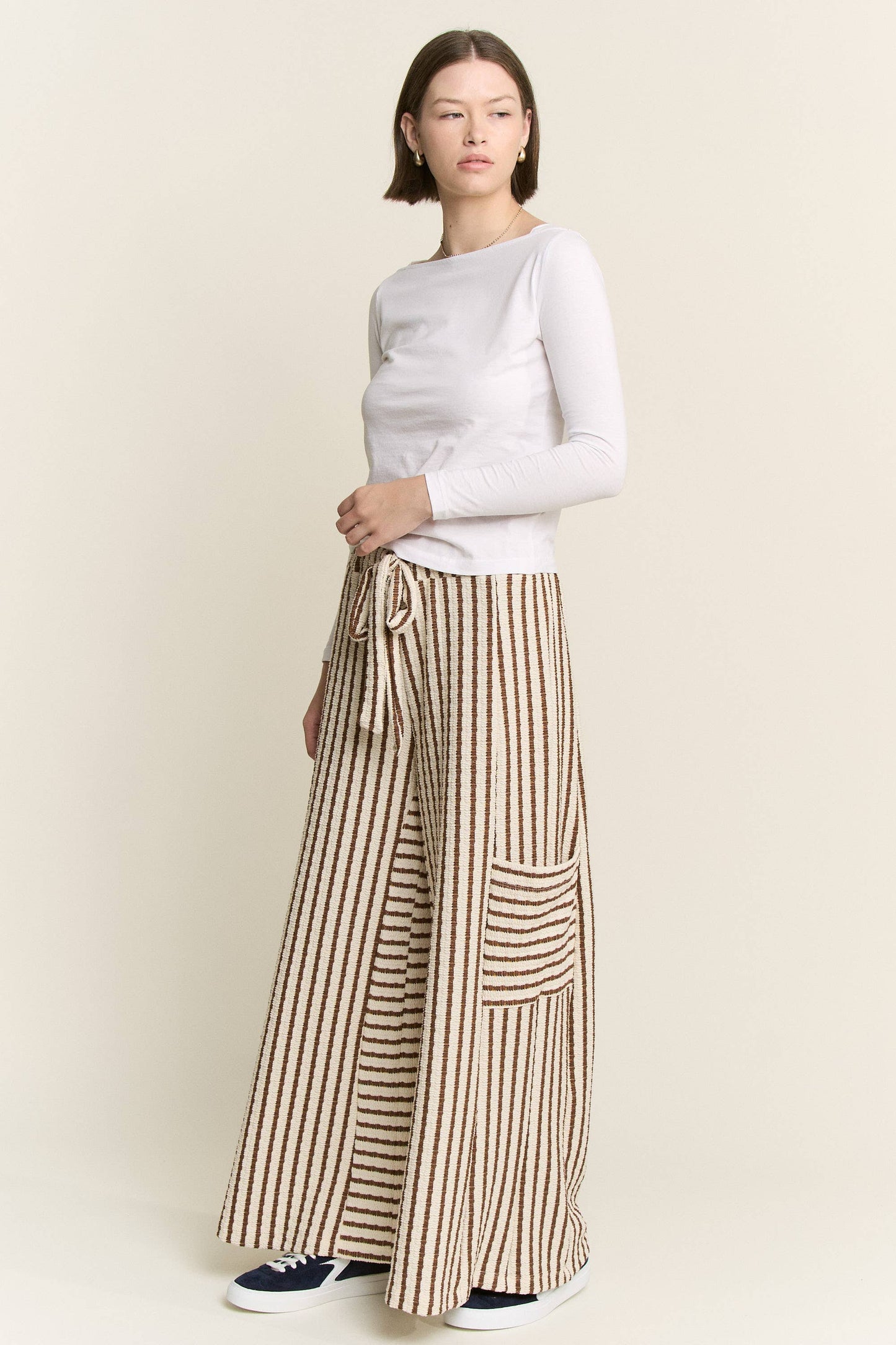 STRIPE WIDE LEG PANTS
