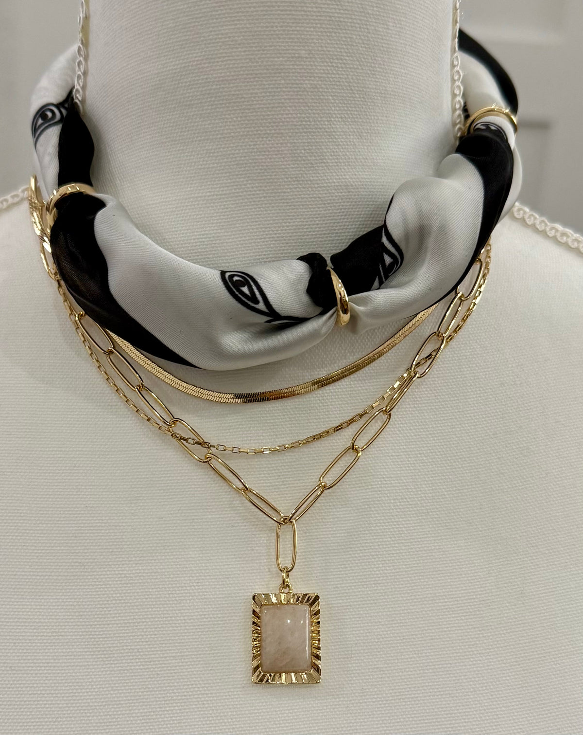 Necklace Handkerchief