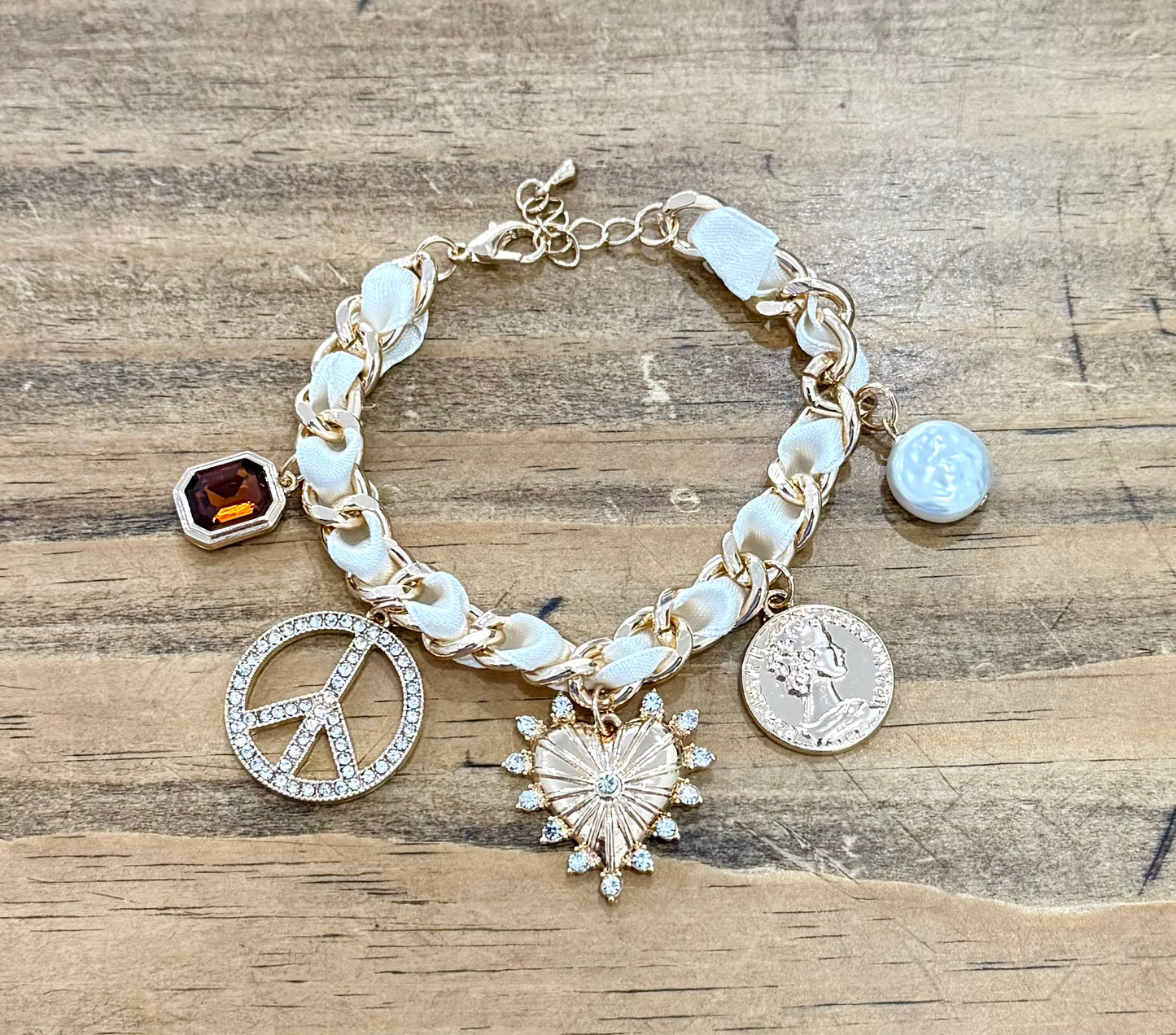 Ribbon Charm Bracelet