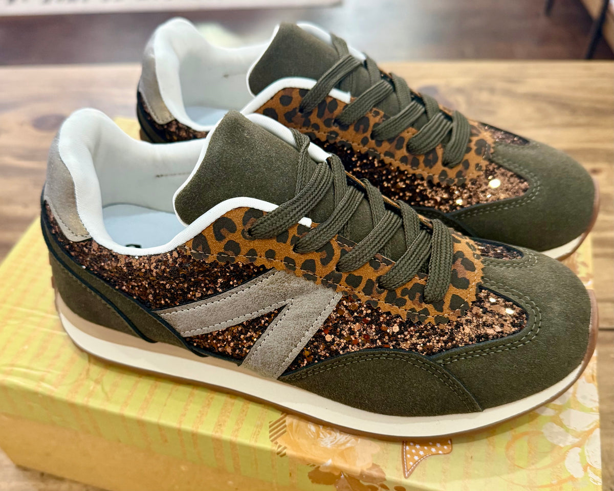 June Dark Green Leopard