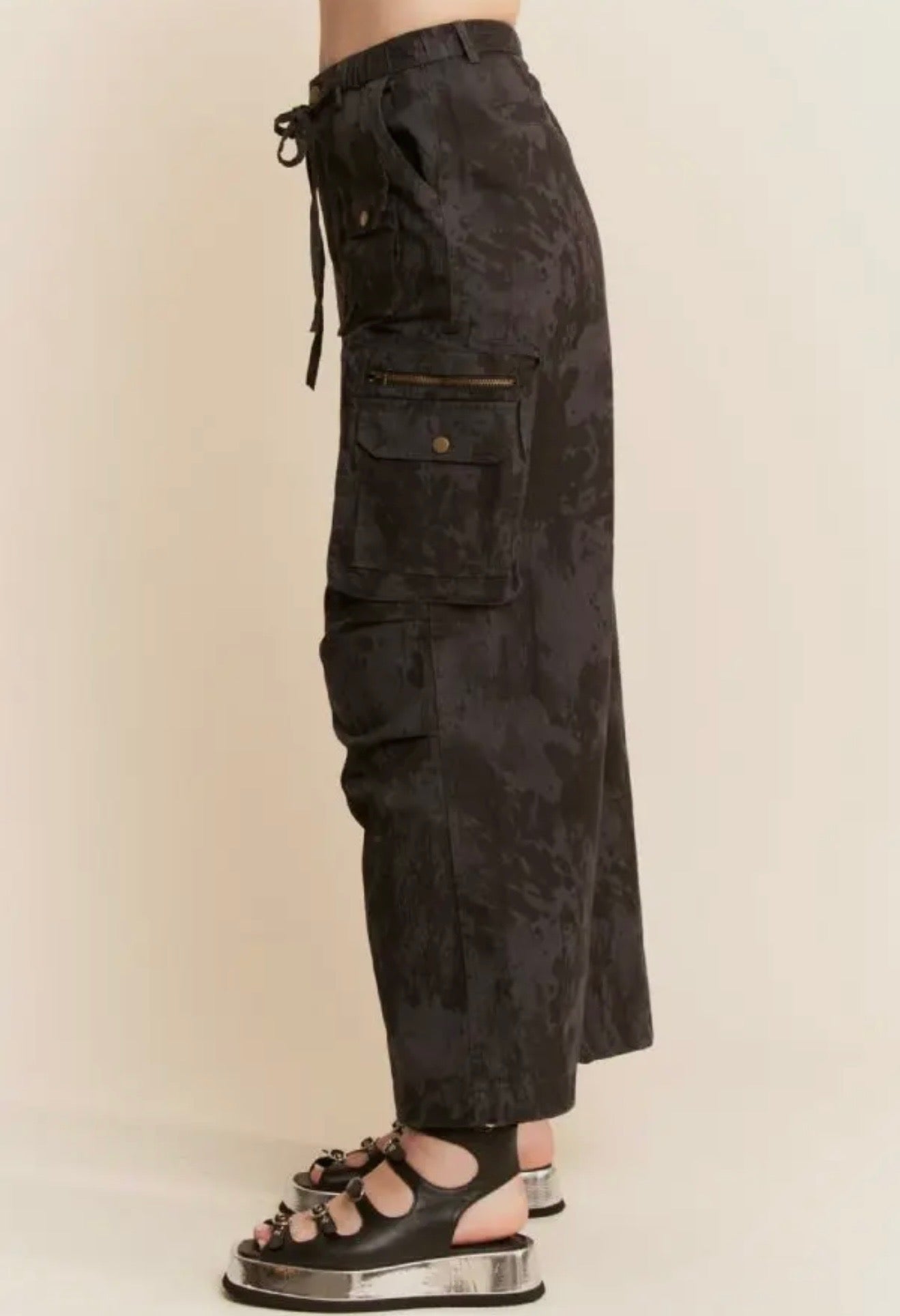 Washed effect cargo pants