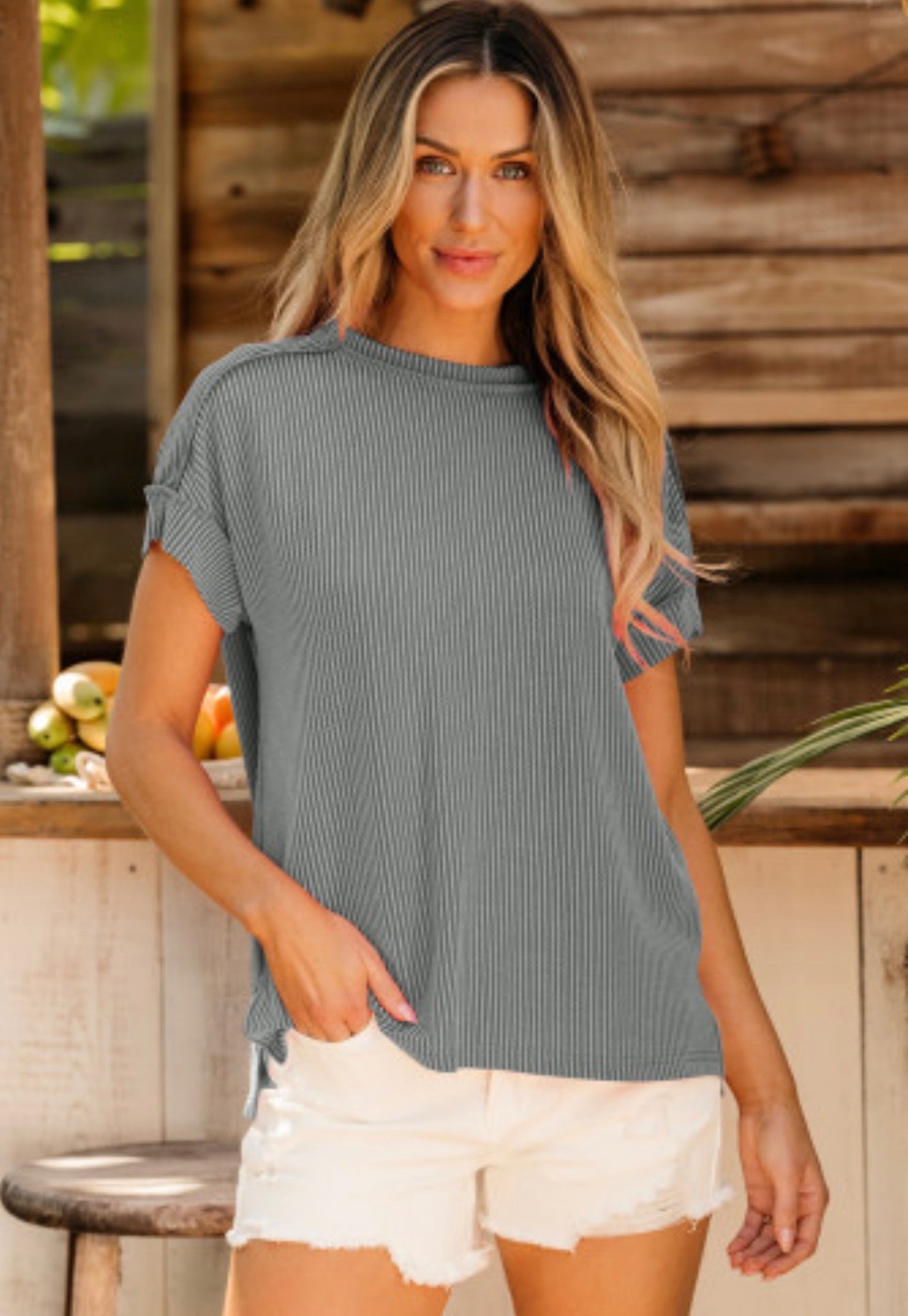 Textured knit exposed stitching t shirt