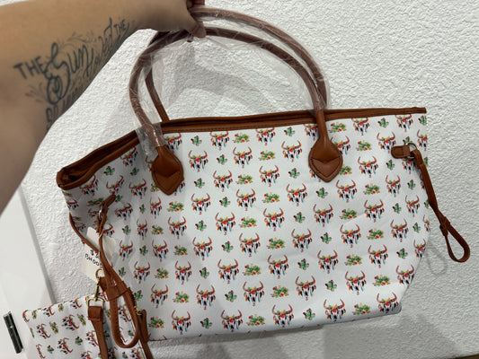 White Bull Skull Tote w matching toiletry bag