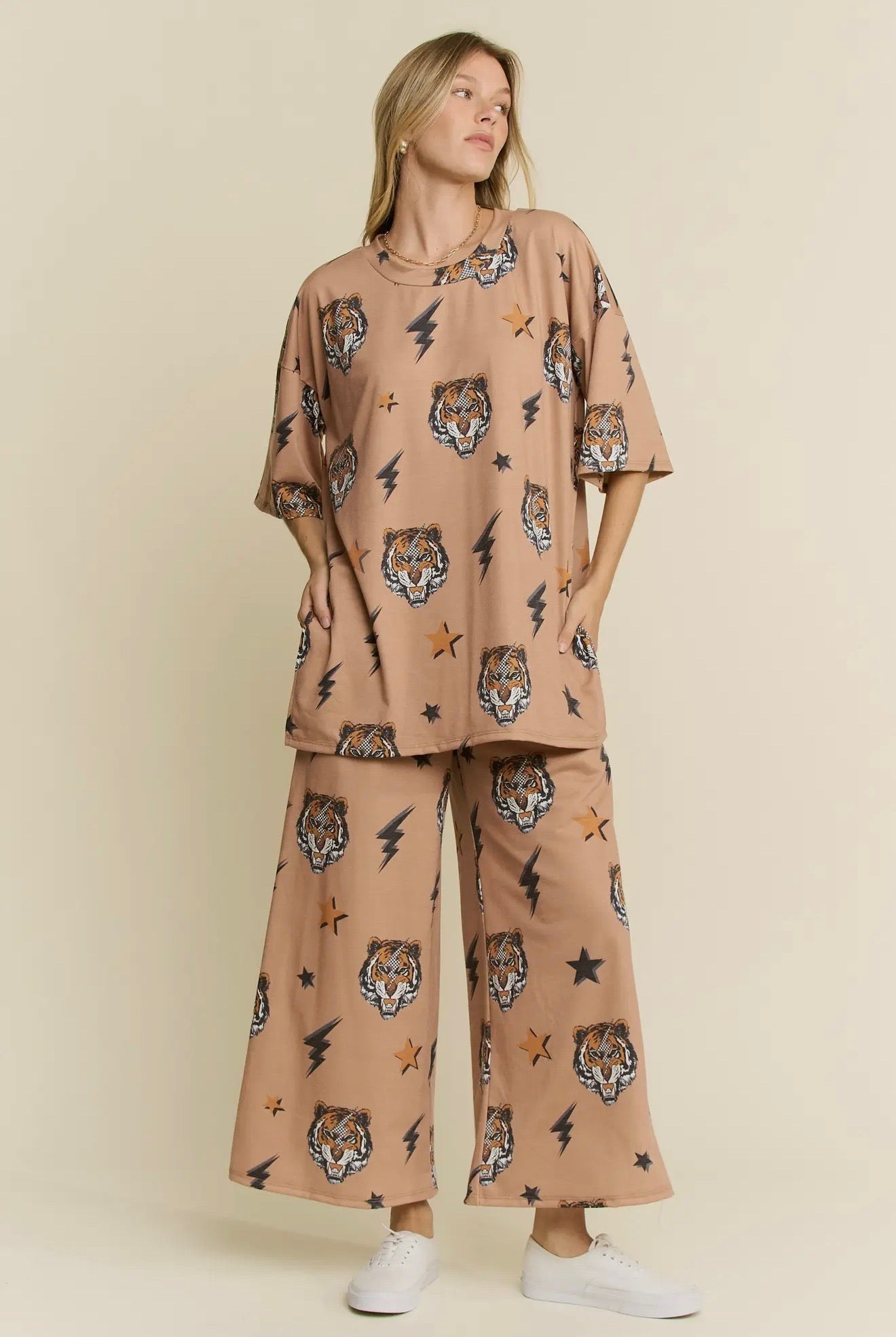 Tiger 2 piece