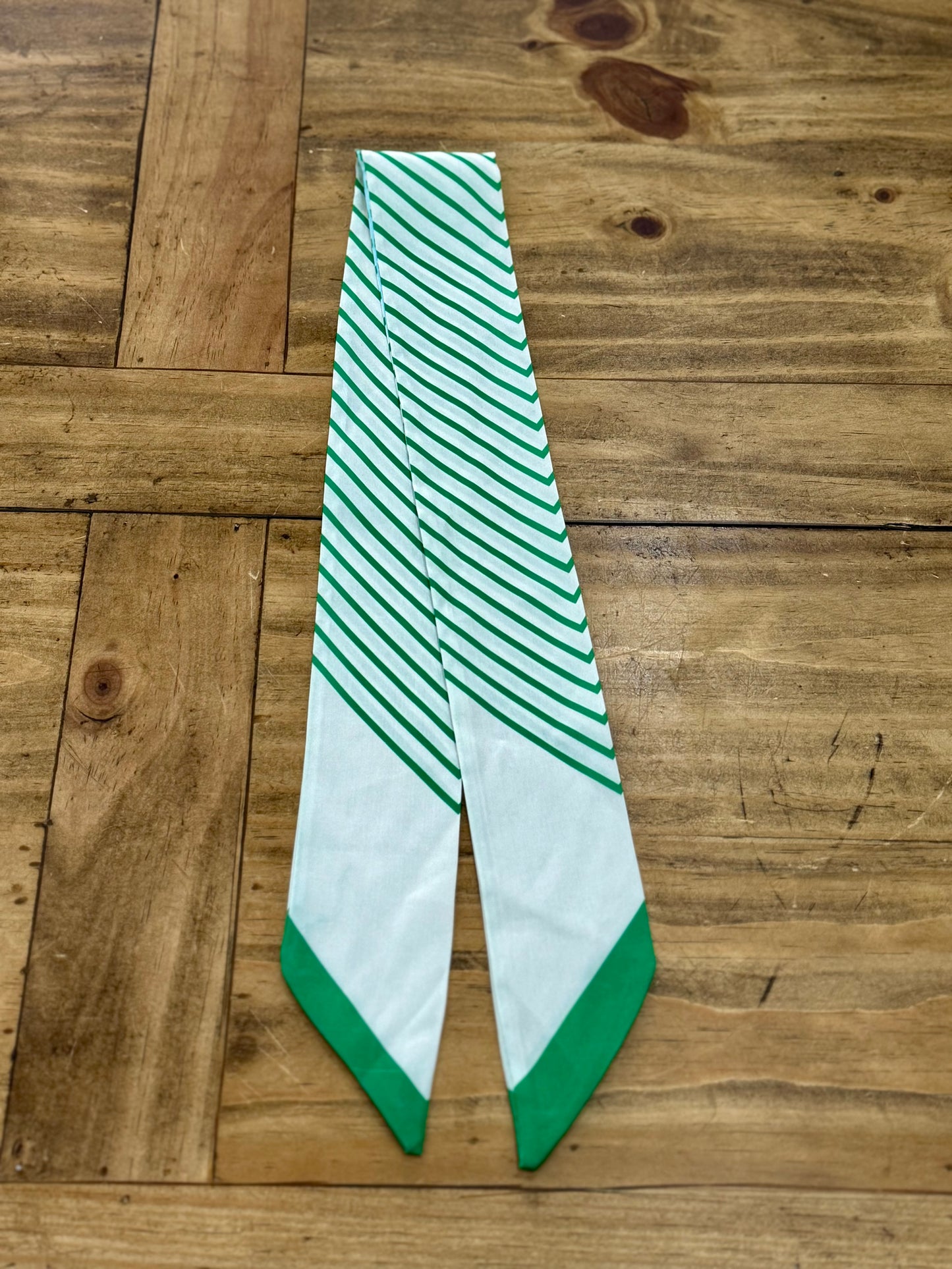 Twilly Scarfs