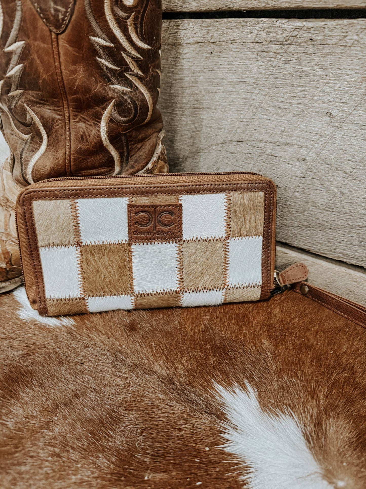 Checkered Cowhide Womens Wallet Wristlet Trendy