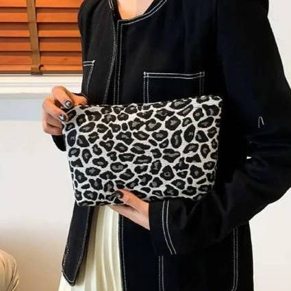 TRAVEL ANIMAL LEOPARD COSMETIC MAKEUP POUCH BAG | 40P581