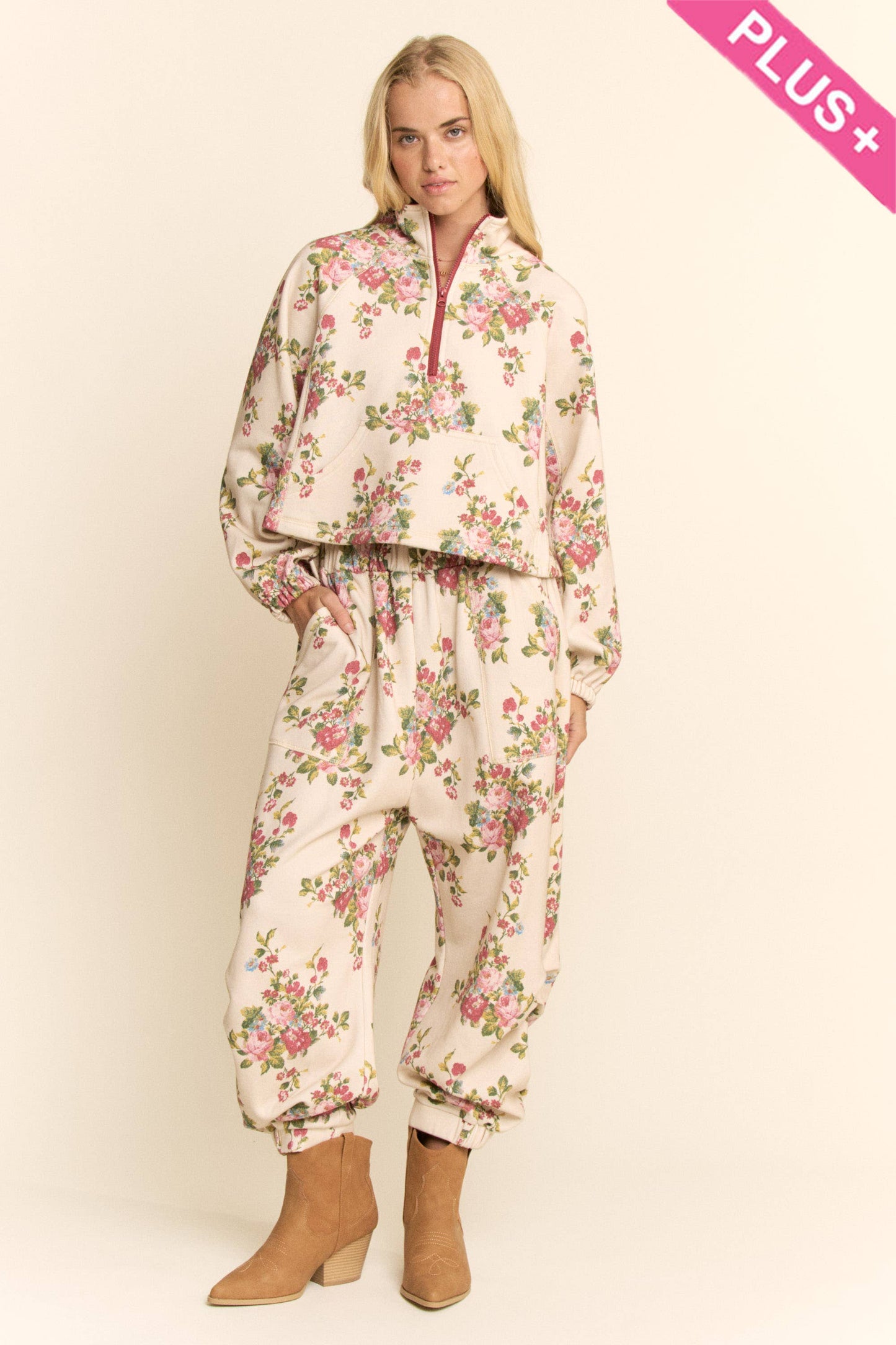 PLUS FLOWER SPORTS TOP ELASTIC WAIST PANTS SET