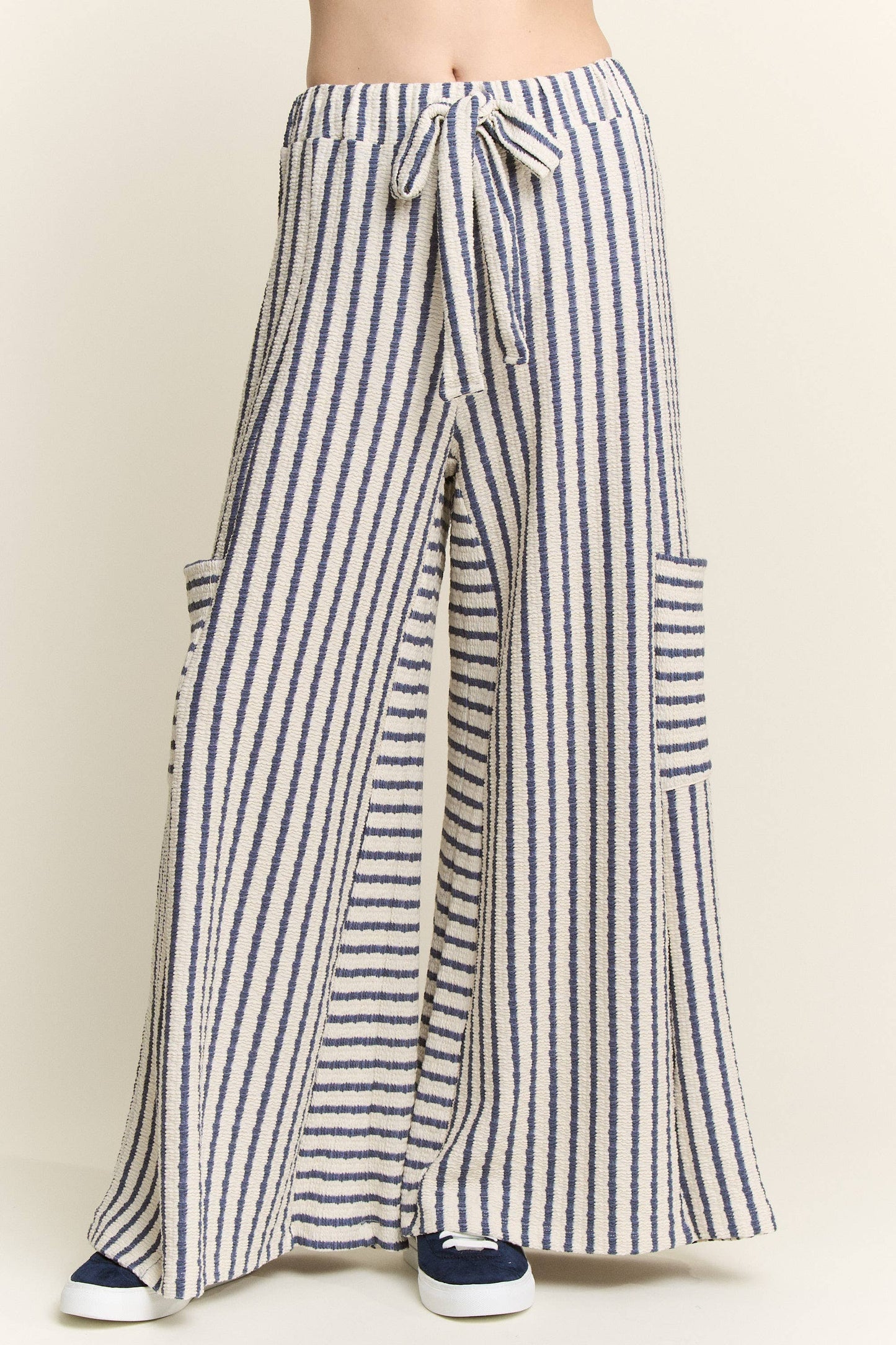STRIPE WIDE LEG PANTS