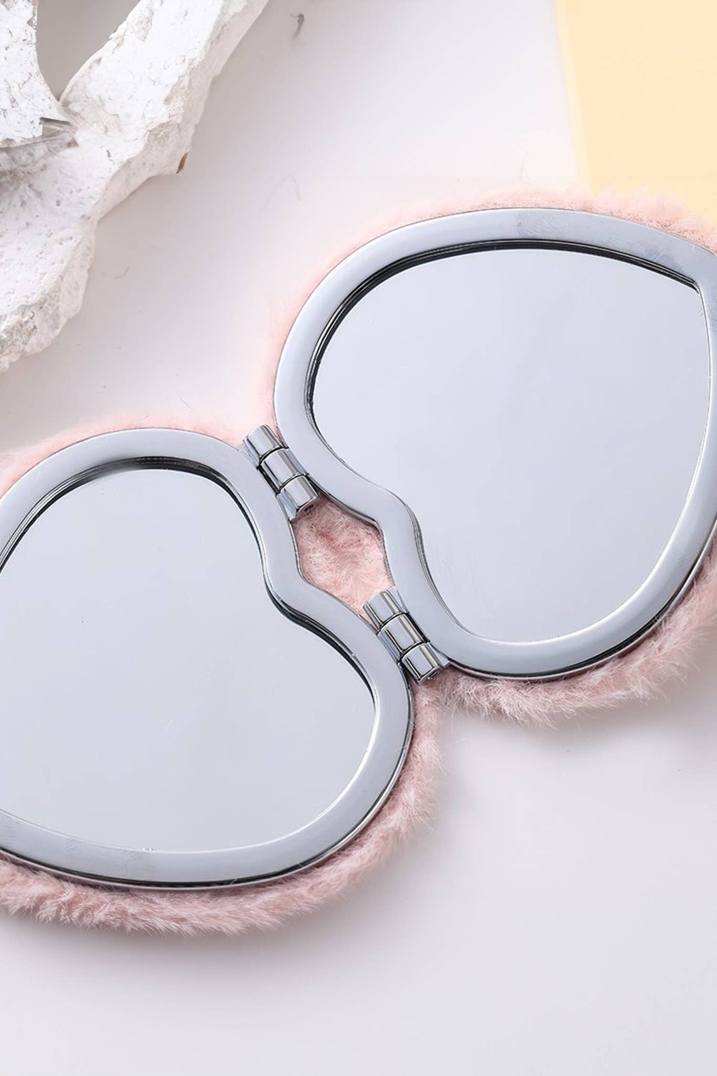 66Heart Shape Double Sides Fluffy Cute Mini Cosmetic Mirror