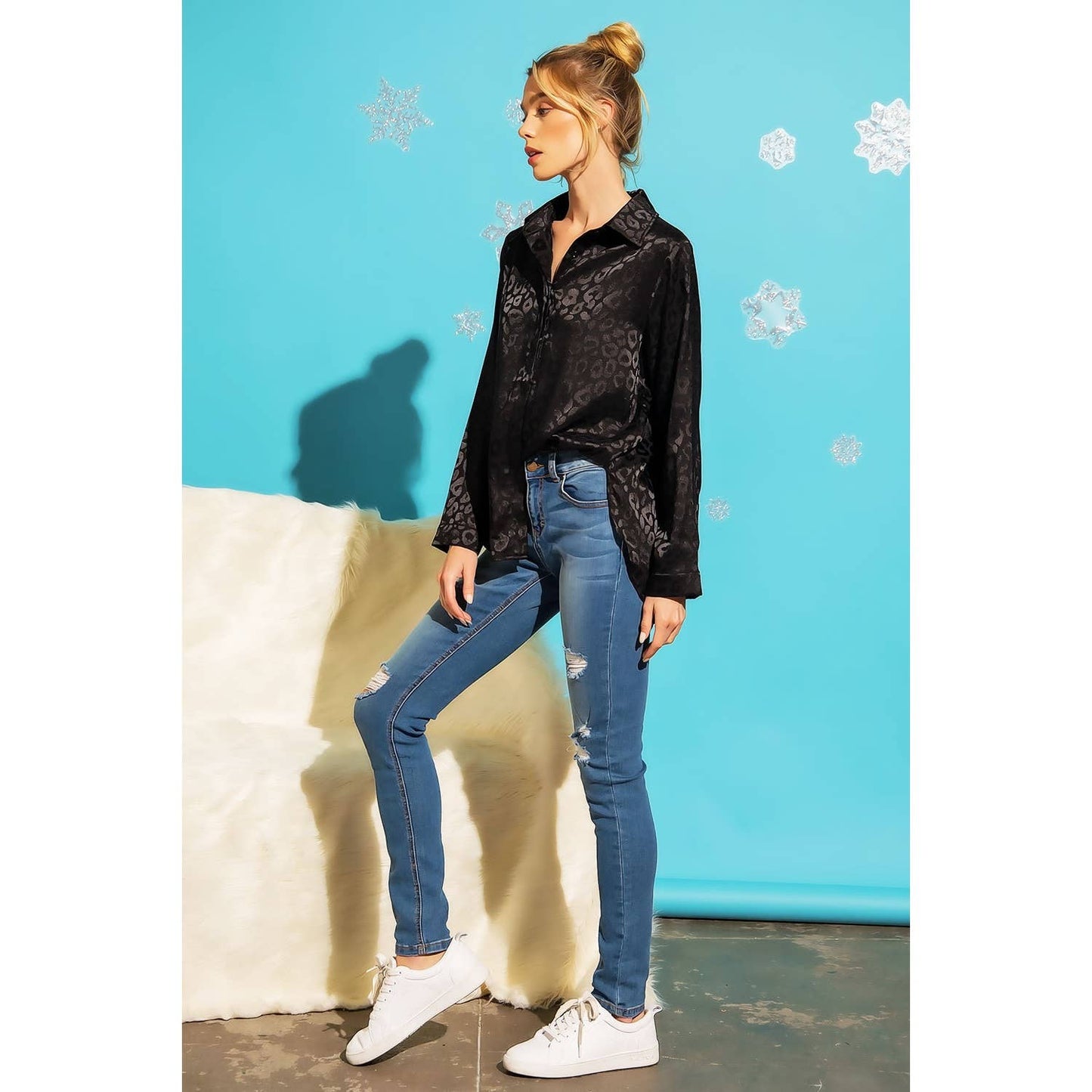 SATIN LEOPARD PRINT BUTTON DOWN TOP